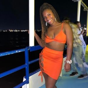 Meet your Posher, N'keyah